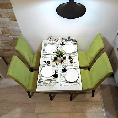 Daire Milmari P74, Quest Apartmani, *